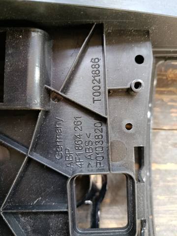 Декоративна накладка центральної консолі — фото 2