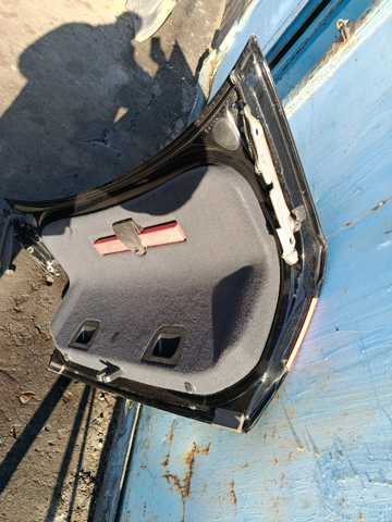 Кришка багажника LY9B — фото 9