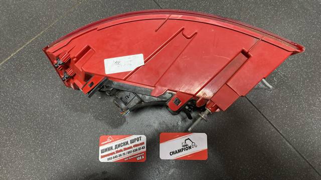 Ліхтар задній лівий, зовнішній — фото 5