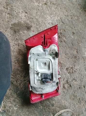 Ліхтар задній правий, зовнішній — фото 4