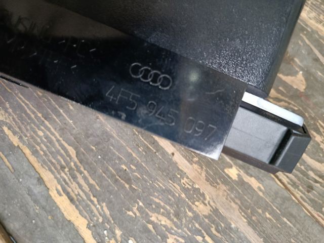 Стоп-сигнал заднього скла — фото 2