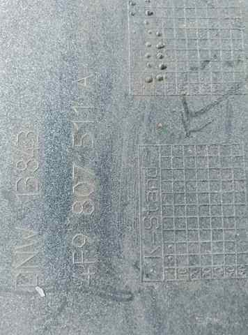 Бампер задній