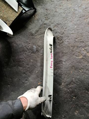 Обшивка двери багажника — фото 5