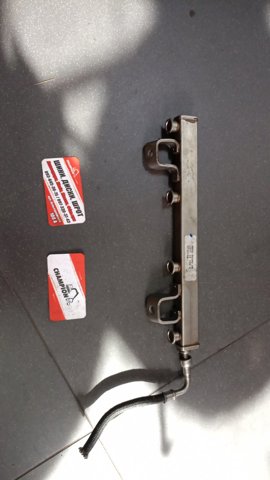 Распределитель топлива (рампа)