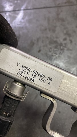 Распределитель топлива (рампа)