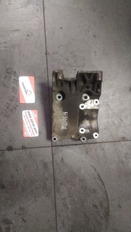 Кронштейн компресора