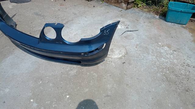 Бампер передній