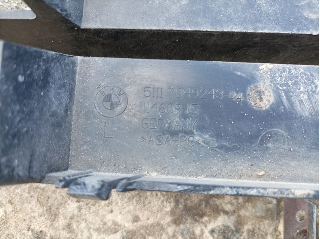 Решетка бампера переднего левая