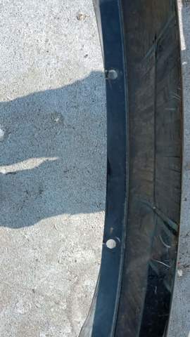 Бампер передній