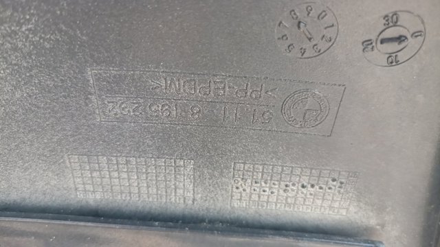 Бампер передній