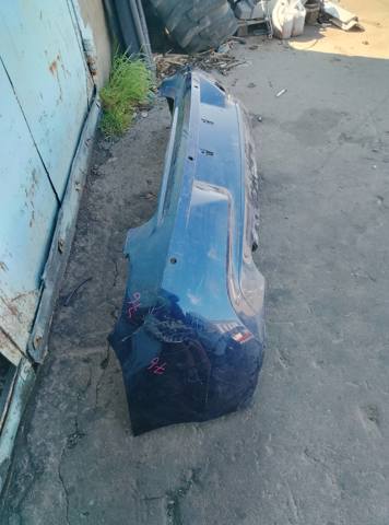 Бампер задній