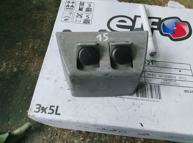 Накладка з прикурювачем