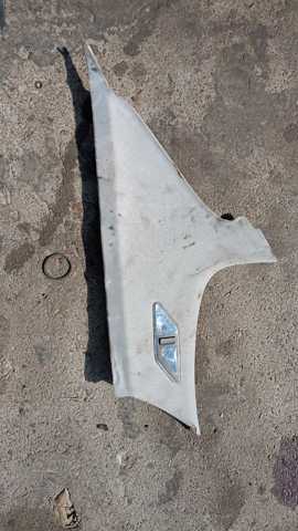 Деталь оздоблення багажника