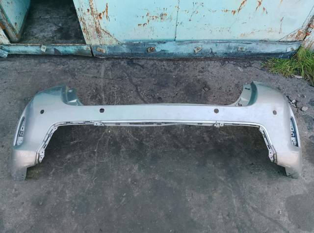 Бампер задній