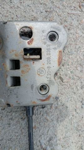 Замок задней двери