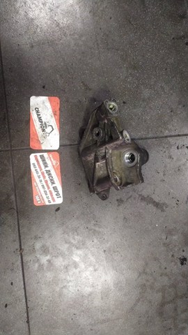 Кронштейн кріплення двигуна