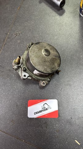 Механический вакуумный насос 55205446 OPEL