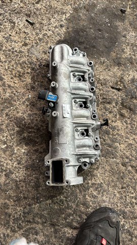 Коллектор впускной