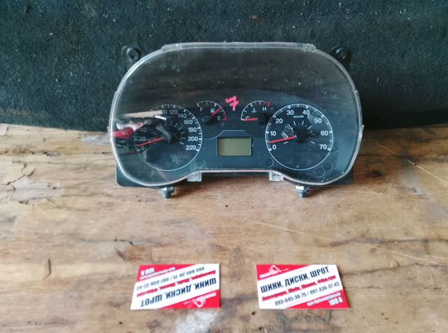 Приладова дошка-щиток приладів