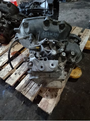 Коробка передач в сборе с главной передачей и дифференциалом 55565178 OPEL