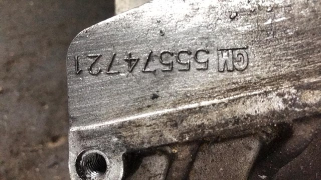 Кронштейн генератора opel insignia