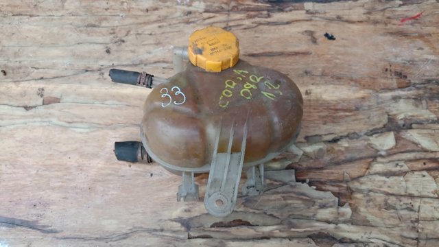  Расширительный бачок 55702164 GM