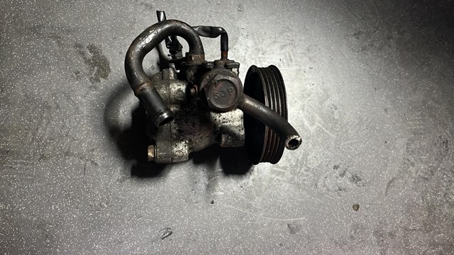 Насос гидроусилителя руля (ГУР)