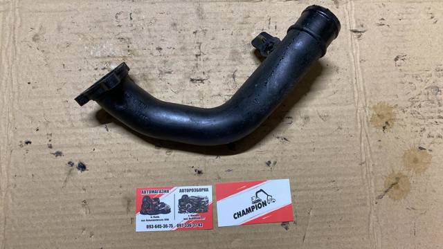 Патрубок — фото 1