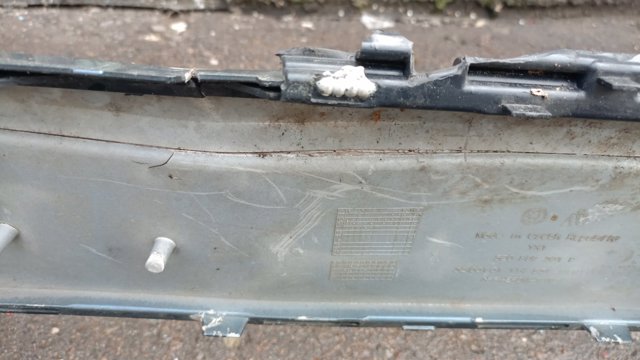 Бампер передній (дефект)