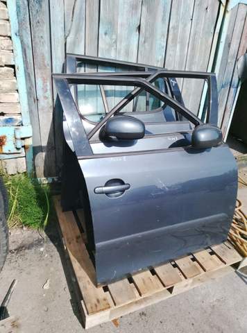 Скло передніх дверей, правою