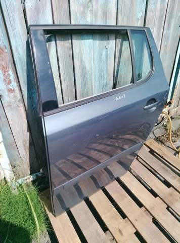 Двері задні, ліві