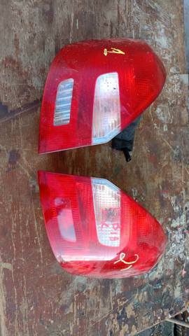 Ліхтар задній правий (ДЕФЕКТ) — фото 1