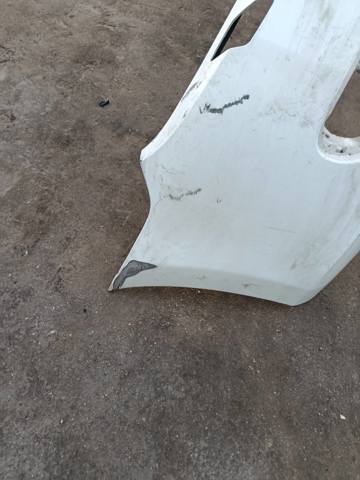 Бампер передній