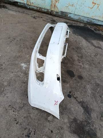 Бампер передній