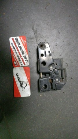 Замок капота — фото 3