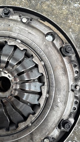 Маховик двигателя