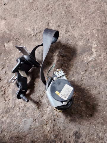 Передній ремінь безпеки