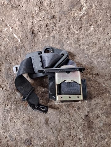 Задній ремінь безпеки