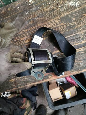 Ремінь безпеки — фото 5