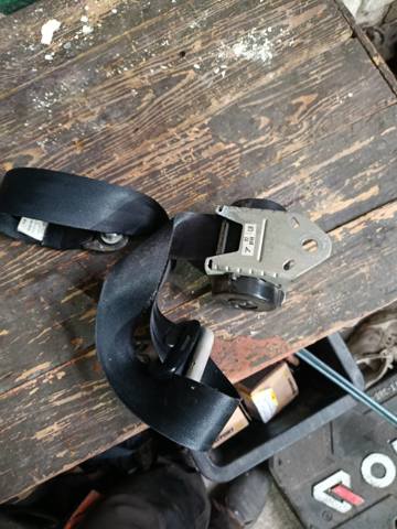 Ремінь безпеки — фото 5