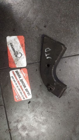 Кронштейн генератору