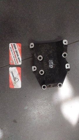 Кронштейн компрессора