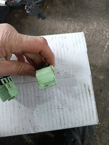 Реле покажчиків поворотів