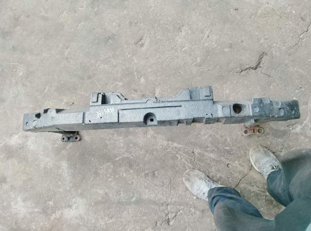 Абсорбер (наповнювач) бампера переднього