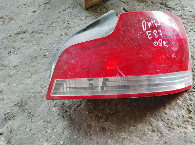Ліхтар задній правий
