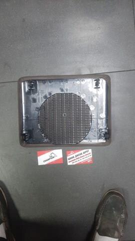 Пластмаса Lexus 400