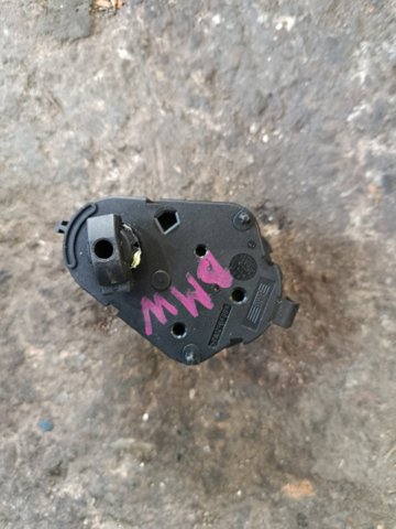 Моторчик заслонки печки