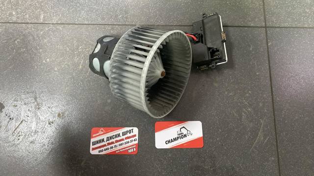 Двигун вентилятора пічки (обігрівача салону) — фото 1