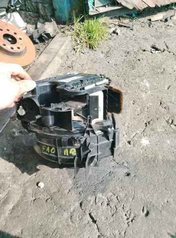 Двигун вентилятора пічки (обігрівача салону)