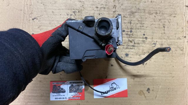 Електропідігрівач охолоджуючої рідини